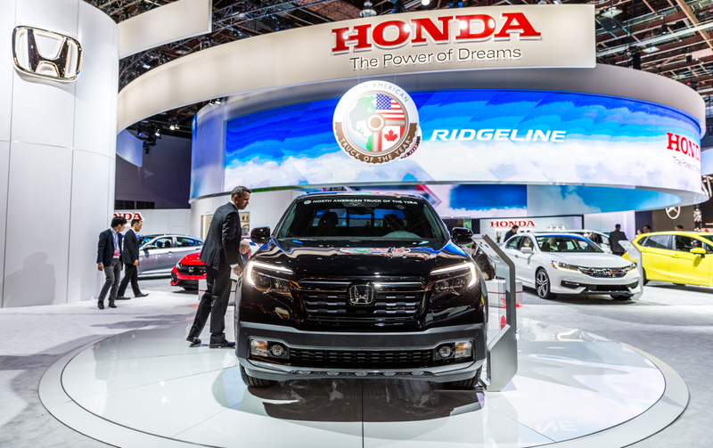 Illustration for article titled Here Is Your Enormous 2017 Detroit Auto Show Photo Gallery